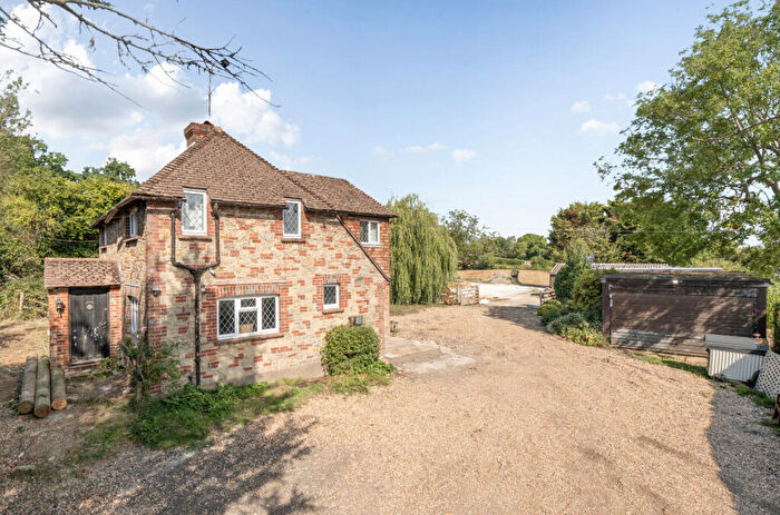 3 Bedroom Equestrian Facility For Sale In Gay Street, Pulborough, RH20