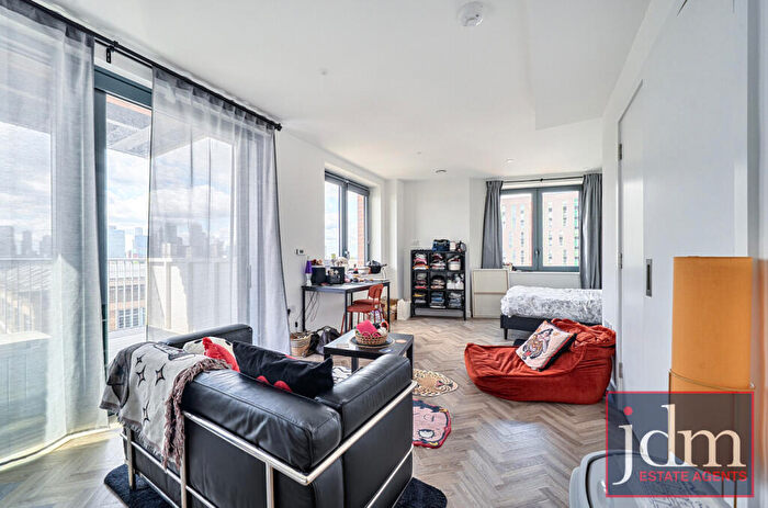 Property To Rent In Makers Yard, London, E3