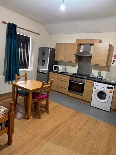 Studio To Rent In Stretford Road, Manchester, M15