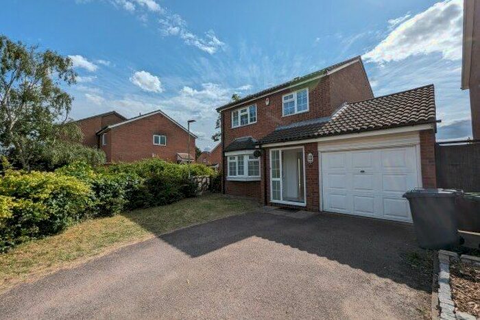 3 Bedroom Property To Rent In Brampton Close, Bedford, MK42