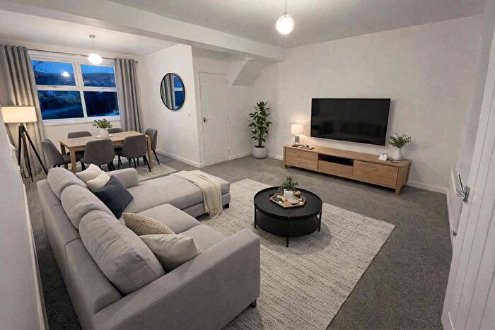 3 Bedroom End Terrace House For Sale In Glenavon Terrace, Gilfach Goch, Rhondda Cynon Taff, CF39