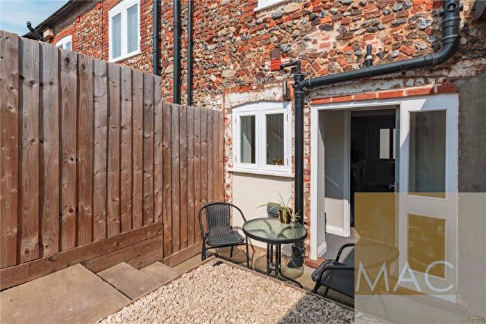 1 Bedroom Terraced House To Rent In St. Andrews Street North, Bury St. Edmunds, Suffolk, IP33