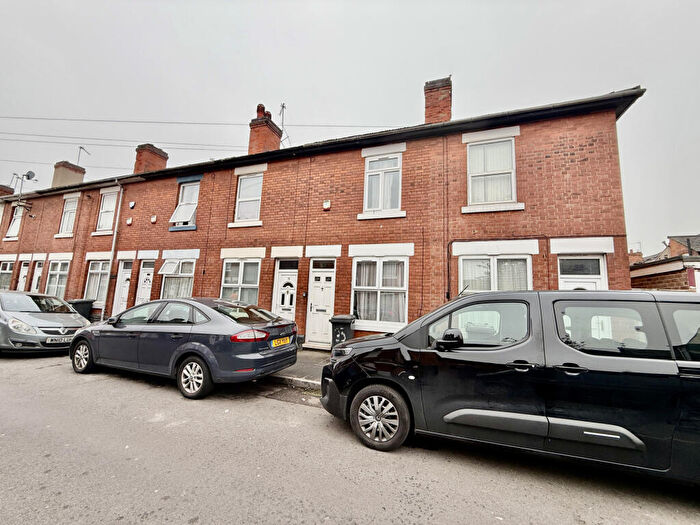 3 Bedroom Terraced House To Rent In Rutland Street, Derby, Derbyshire, DE23