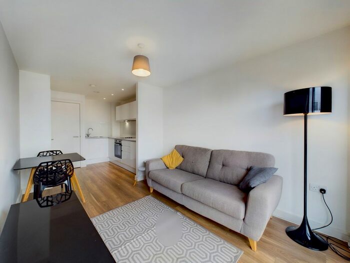 1 Bedroom Flat To Rent In Falkner Street, City Centre, Liverpool, L8