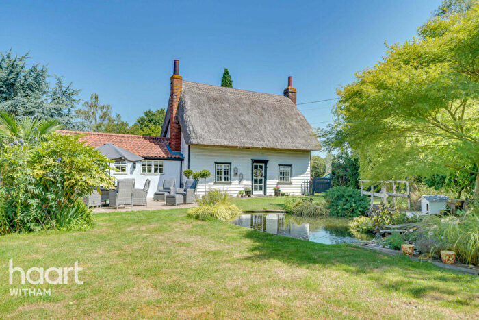 4 Bedroom Detached House For Sale In Fairstead Road, Fairstead, CM3