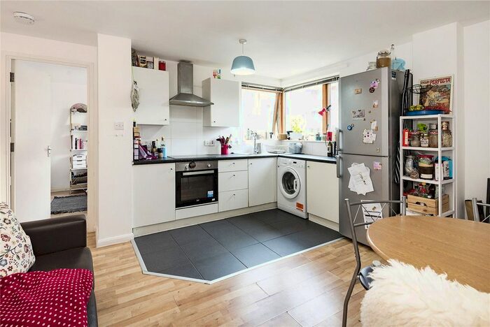 3 Bedroom Flat To Rent In Nichols Court, Cremer Street, E2