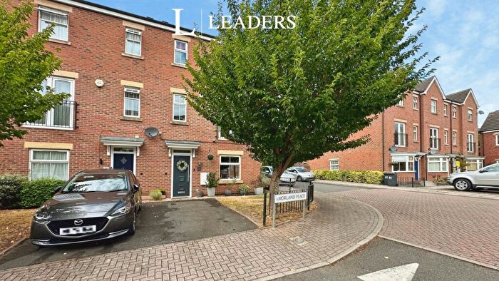 4 Bedroom End Of Terrace House For Sale In Morland Place, Northfield, B31