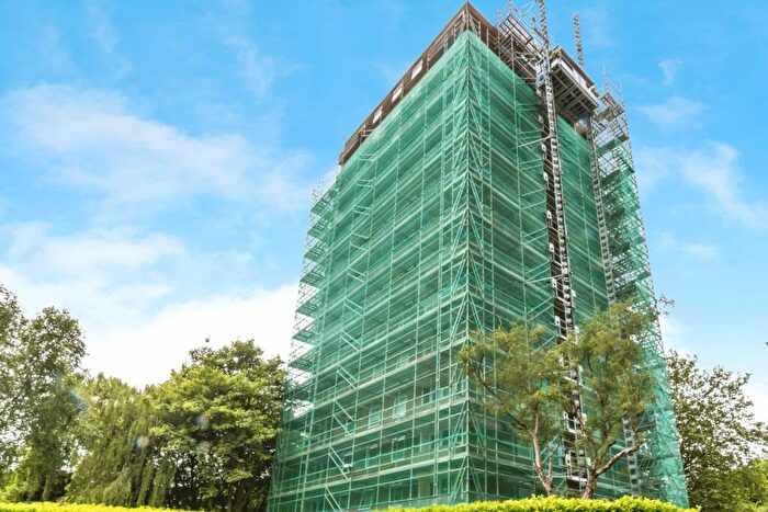 2 Bedroom Apartment To Rent In Blackfriars Road, Salford, Greater Manchester, M3