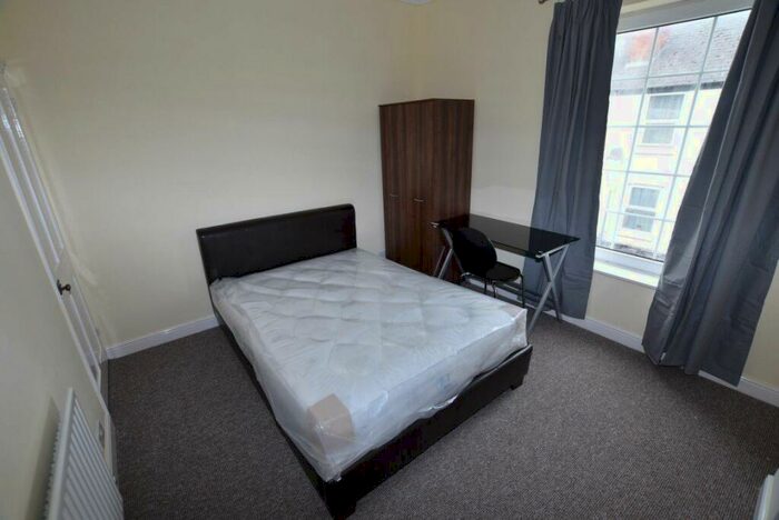 3 Bedroom House To Rent In Student Property -, DE22