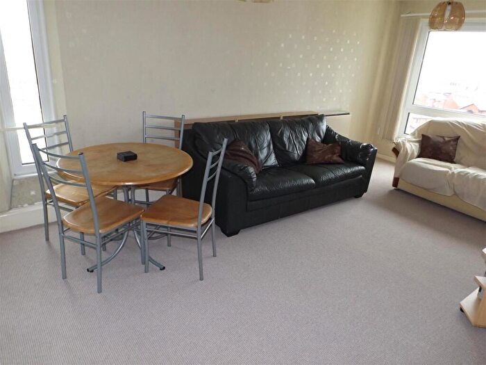 2 Bedroom Apartment To Rent In Sandown Court, Preston, PR1