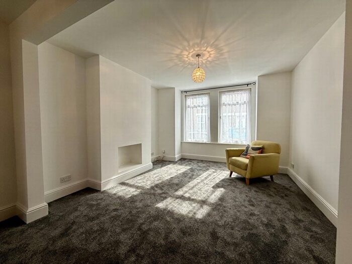 3 Bedroom Terraced House To Rent In Howard Road, Broadstairs, CT10