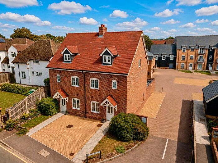 4 Bedroom Semi-Detached House For Sale In Arbury Place, Baldock, SG7