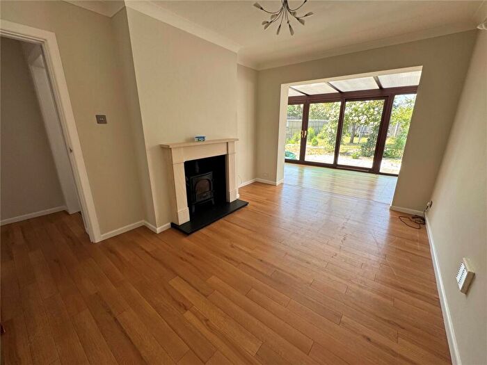 2 Bedroom Bungalow For Sale In Thorpe Road, Clacton-on-Sea, Essex, CO15