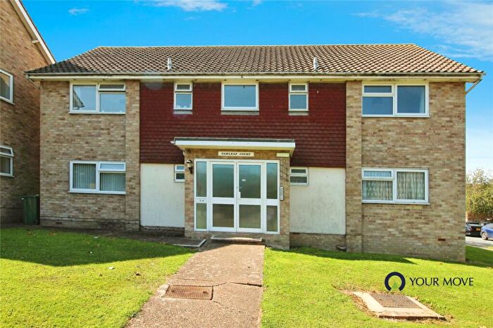 1 Bedroom Flat To Rent In Oakleaf Drive, Polegate, East Sussex, BN26