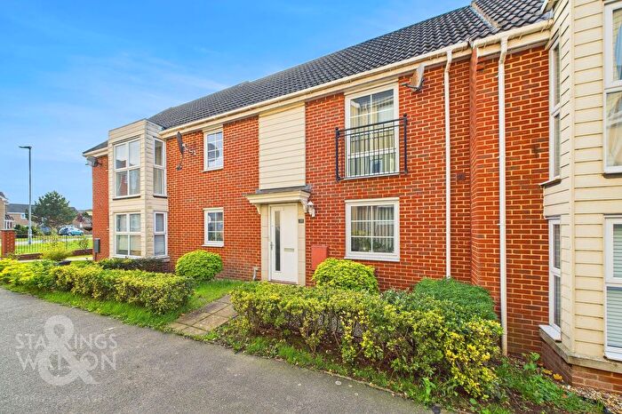 3 Bedroom Terraced House For Sale In St. Simon Close, Costessey, Norwich, NR8