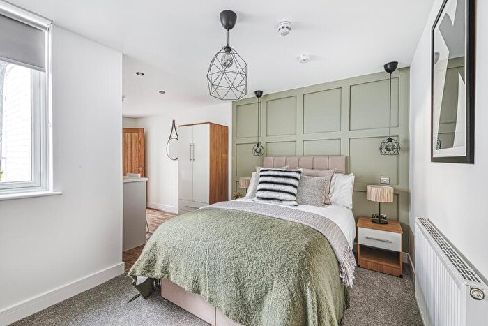 Studio To Rent In Room, Bennett Street, NG10