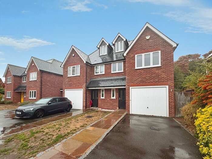 3 Bedroom Semi-Detached House For Sale In New Road, Ascot, Berkshire, SL5
