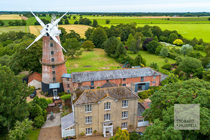 6 Bedroom Detached House For Sale In Sutton Mill, Mill Road, Sutton, Norfolk, NR12