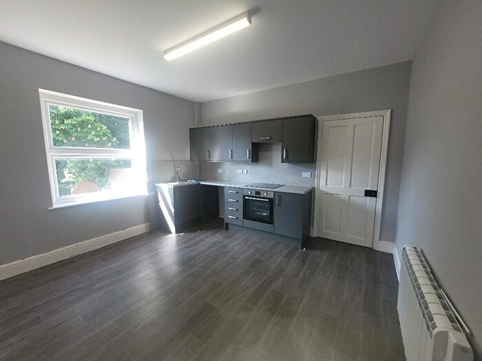 1 Bedroom Flat To Rent In Bridge Street, Rothwell, Northants, NN14