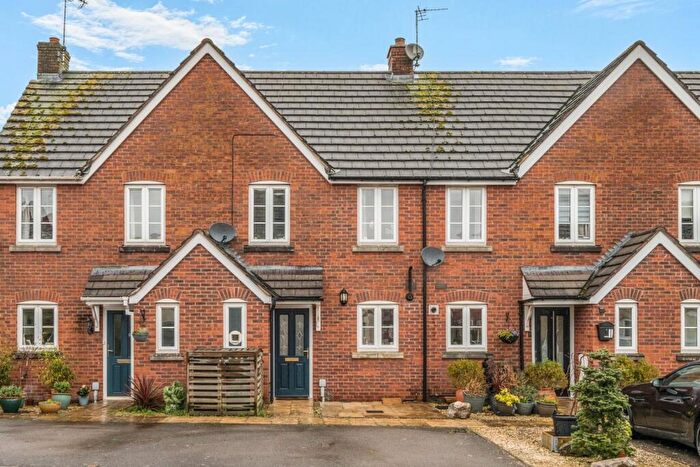 3 Bedroom Terraced House For Sale In Castle Stream Court, Dursley, GL11