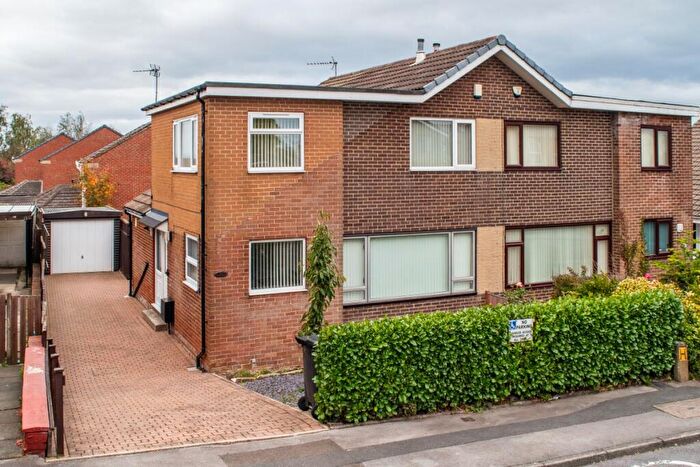 3 Bedroom Semi-Detached House For Sale In Moorside Mount, Drighlington, BD11