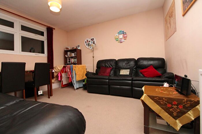 1 Bedroom Flat To Rent In Stanstead Road, Catford, Greater London, SE6