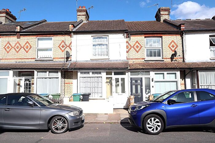 2 Bedroom Terraced House For Sale In Neston Road, Watford, WD24