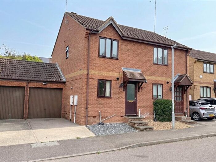 2 Bedroom Semi-Detached House For Sale In Bates Close, Higham Ferrers, NN10
