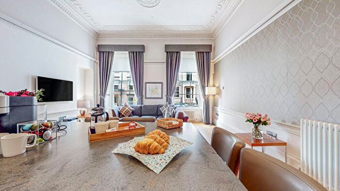 2 Bedroom Apartment To Rent In Campbell Apartment - West George Street, City Centre, Glasgow, G2
