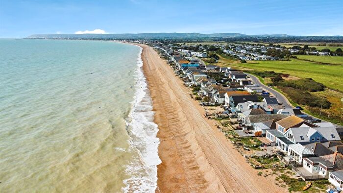 4 Bedroom Detached House For Sale In Coast Road, Pevensey Bay, Pevensey, BN24