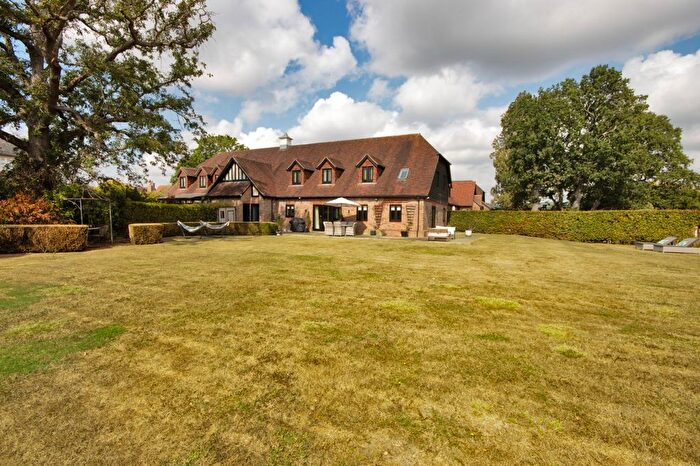 4 Bedroom Semi-Detached House For Sale In Bourne Place Courtyard, Nizels Lane, Hildenborough, Tonbridge, TN11