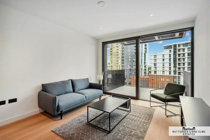 1 Bedroom Flat To Rent In Legacy Building, Embassy Gardens, SW11