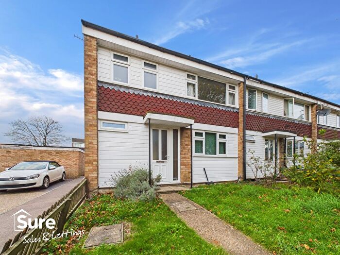 3 Bedroom End Of Terrace House To Rent In Crawley Drive, Hemel Hempstead, Hertfordshire, HP2