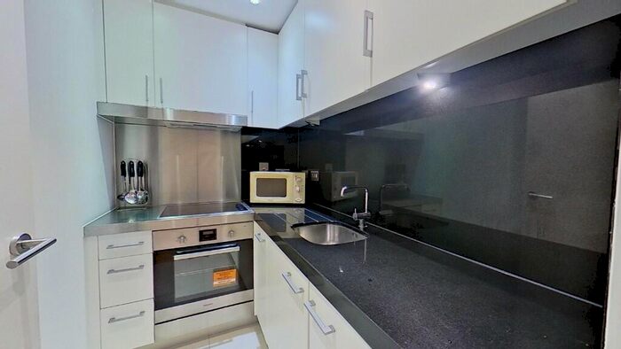 Studio To Rent In New Providence Wharf, Fairmont Avenue, London, E14