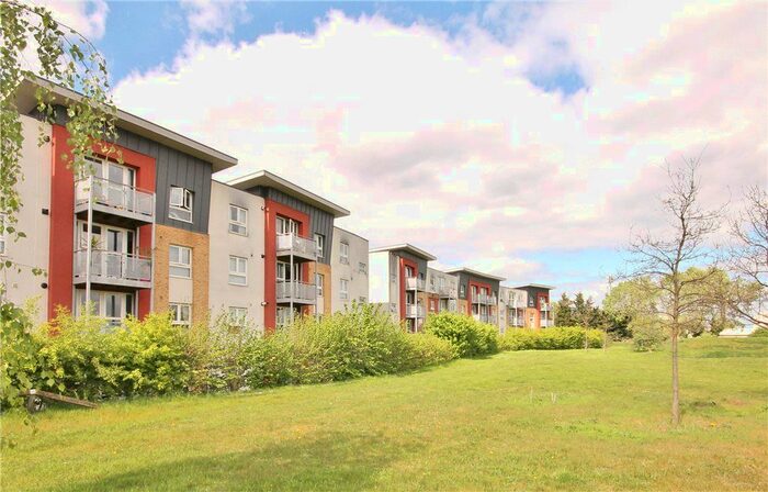 1 Bedroom Flat To Rent In Langhorn Drive, Twickenham, TW2