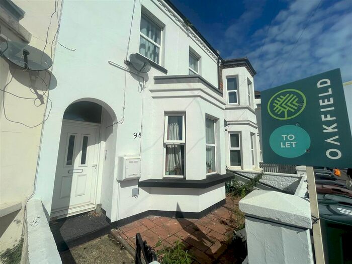 1 Bedroom Flat To Rent In Ashford Road, Eastbourne, BN21