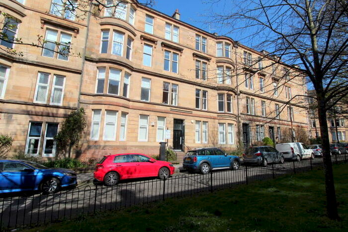 2 Bedroom Flat To Rent In Barrington Drive, / Glasgow, G4