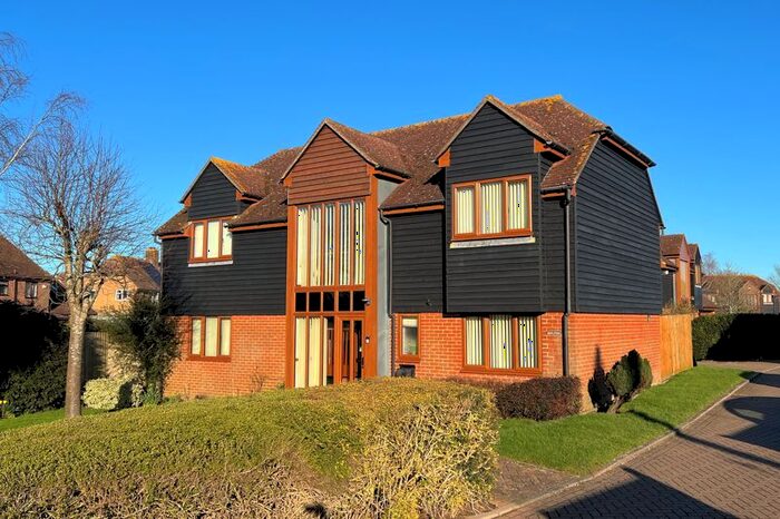 4 Bedroom Detached House For Sale In Oasthouse Field, Ivychurch, Romney Marsh, TN29