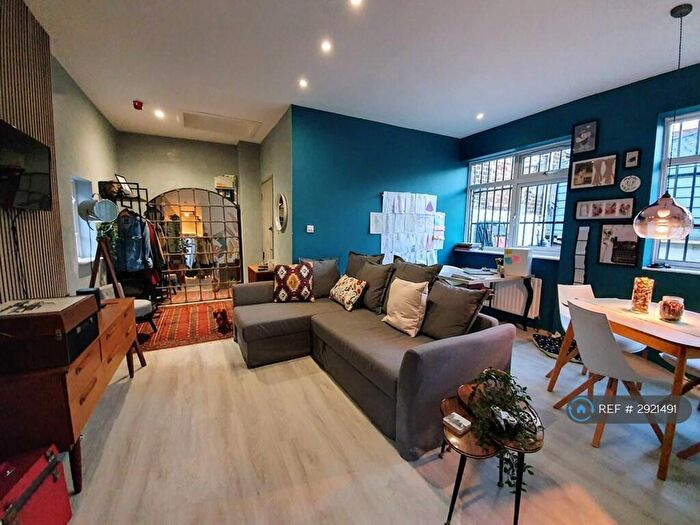 1 Bedroom Flat To Rent In Cambridge Heat Road, London, E2
