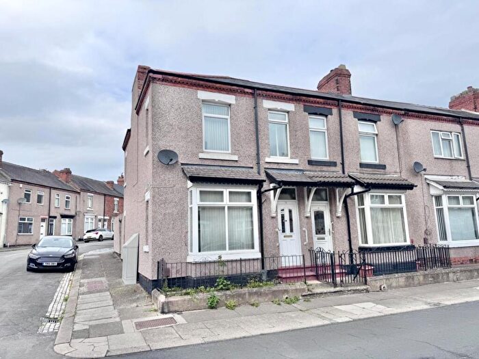 3 Bedroom End Of Terrace House For Sale In Surtees Street, Darlington, DL3