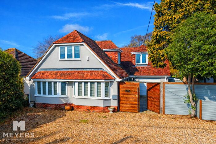 4 Bedroom Detached House For Sale In The Grove, Christchurch, BH23