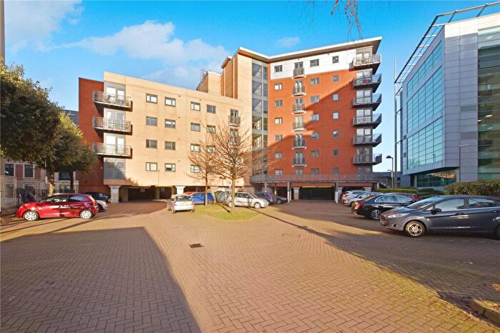 1 Bedroom Apartment To Rent In Velocity North, City Walk, Leeds, LS11