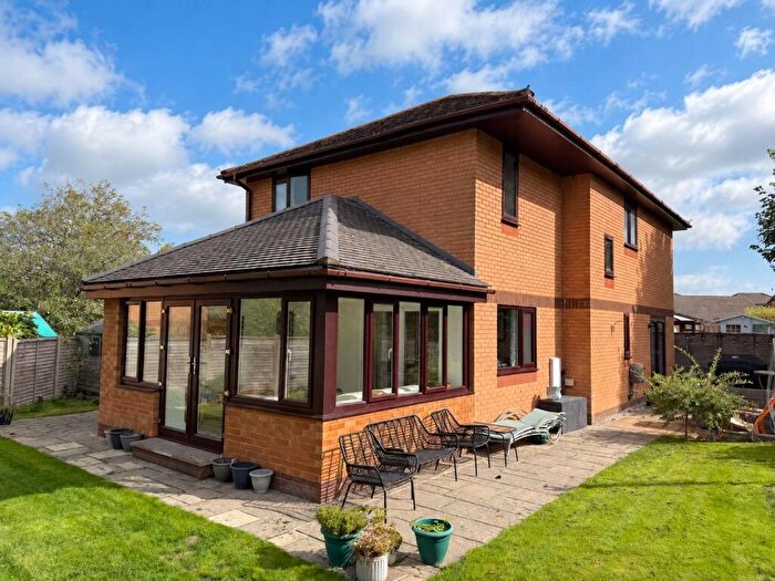 4 Bedroom Detached House For Sale In Victoria Park, Wadebridge, PL27