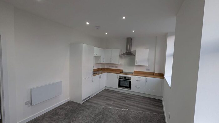 1 Bedroom Flat To Rent In Percy Street, Hull, HU2