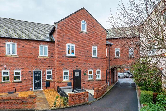 5 Bedroom Town House For Sale In Orchard Mill Drive, Croston, Leyland, PR26