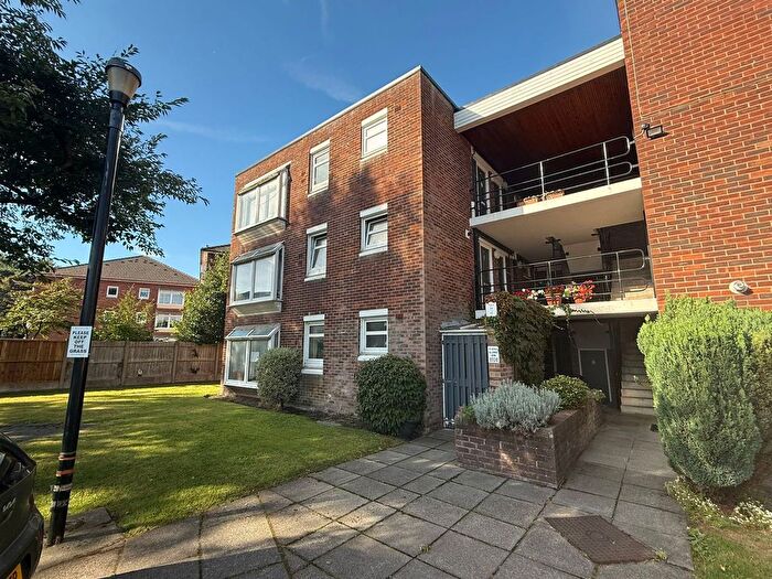 1 Bedroom Studio For Sale In Green Park, Bootle, L30