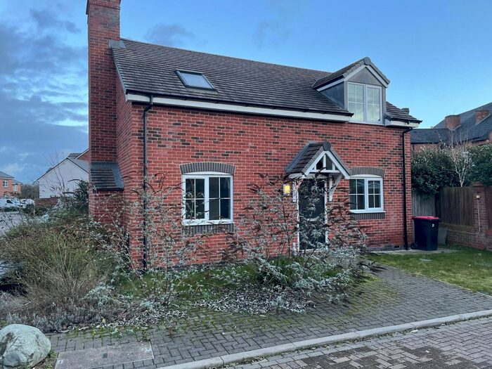 3 Bedroom Detached House To Rent In The Sidings, Water Orton, North Warwickshire, B46