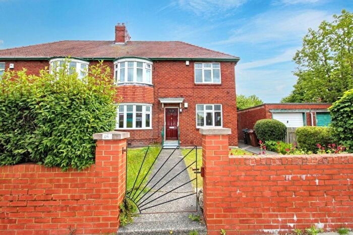 2 Bedroom Flat To Rent In Great North Road, Gosforth, Newcastle Upon Tyne, NE3