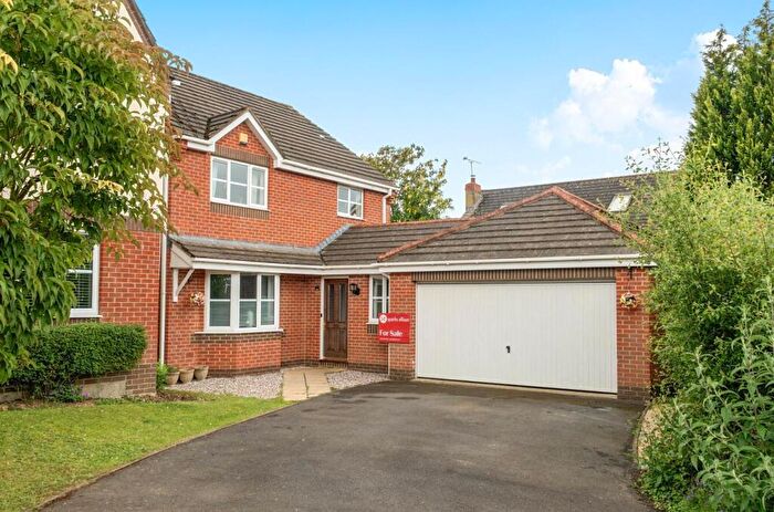 4 Bedroom Detached House For Sale In Wood End Way, Chandler's Ford, Eastleigh, SO53