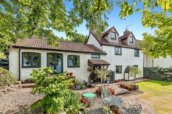 4 Bedroom Cottage For Sale In Caswell Lane, Clapton In Gordano, Bristol, Somerset, BS20